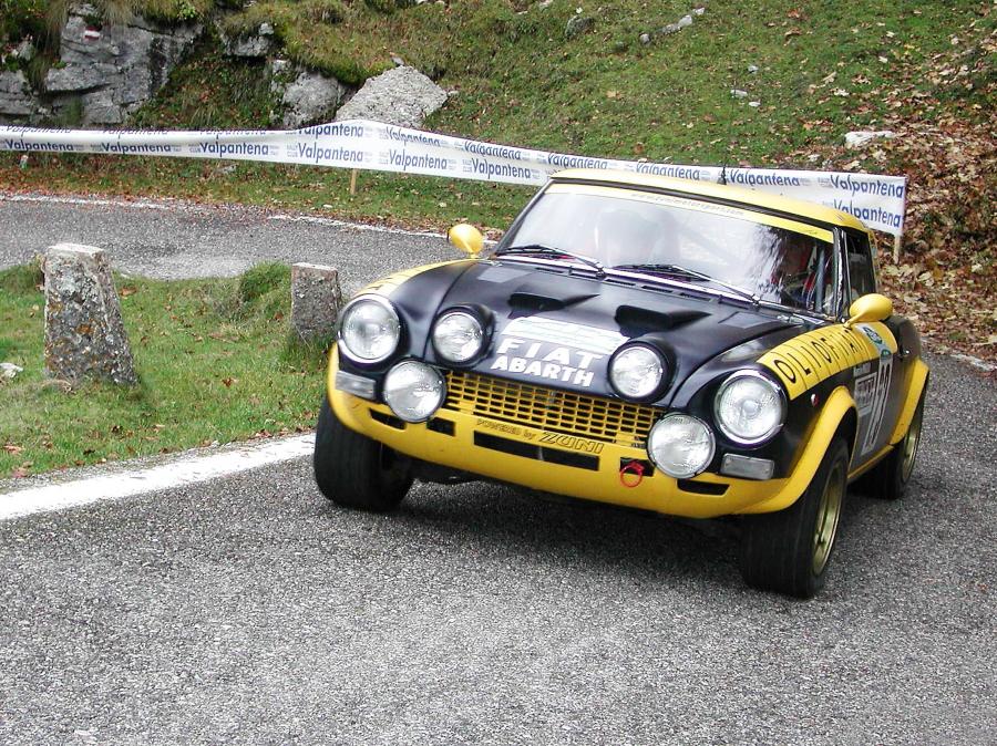  Fiat 124 Abarth Rally 1975 года  (фото 2 из 4)